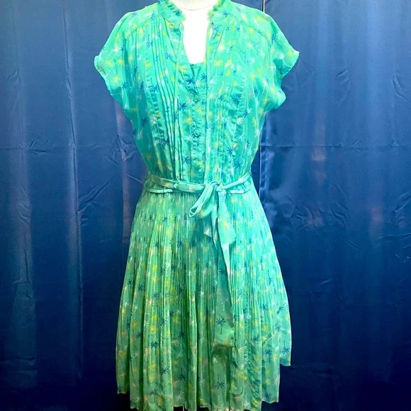lauren conrad green floral dress GREEN FLORAL COTTON MAXI